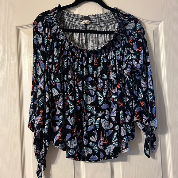 We the free off the shoulder long sleeve - Picture 2 of 3